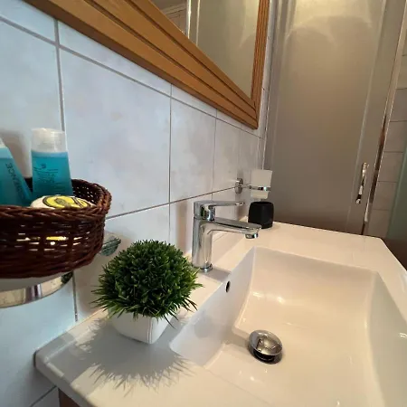 Apartment Elia *
